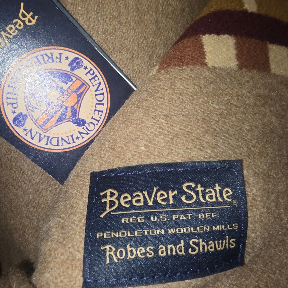 Pendleton Beacon Rock Blanket Wool Blend Beaver State Jacquard Unnapped Robe New